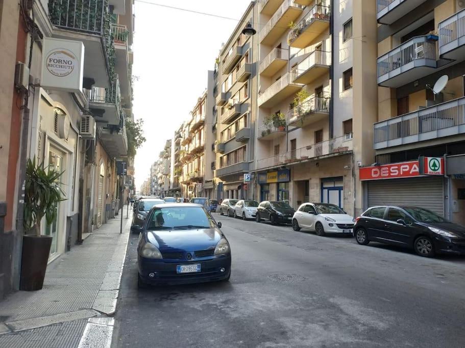 Chez Stefano Apartment Bari Luaran gambar