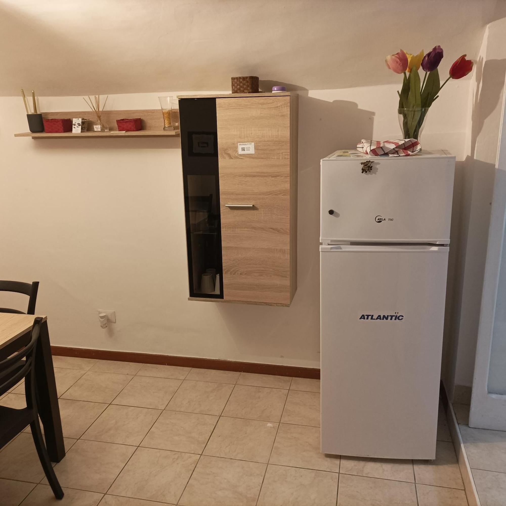 Chez Stefano Apartment Bari Bilik gambar